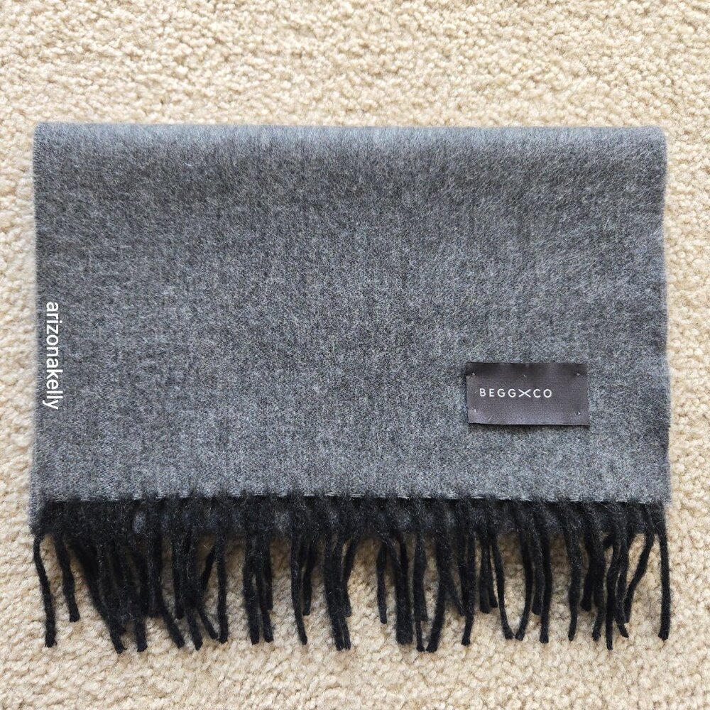NWOT Begg x Co Cashmere Grey Fringe Scarf - Picture 10 of 12